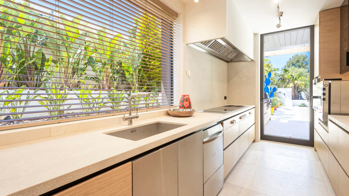 Designer villa with wellness area, Santa Ponsa – view 11