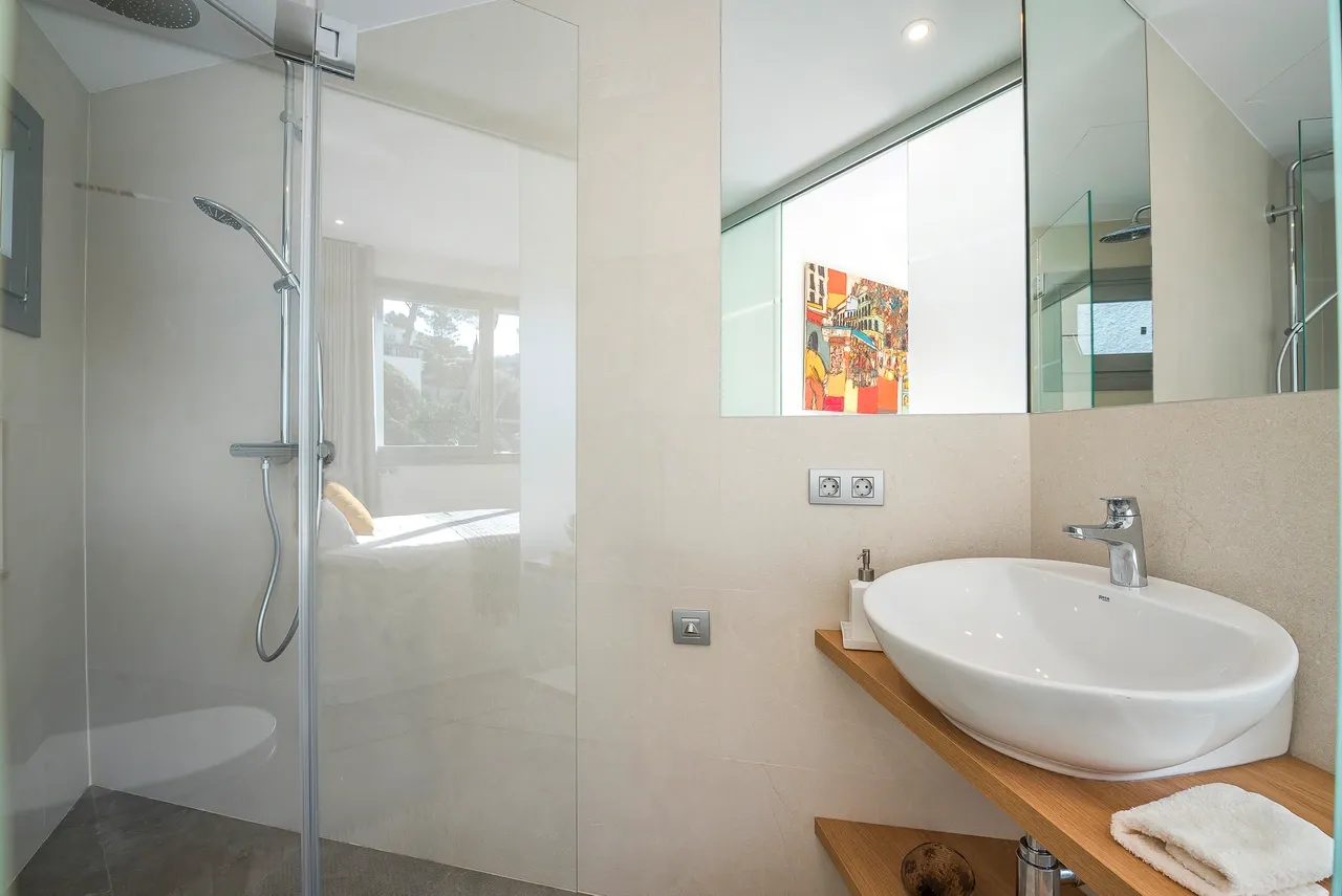 Luxury Villa Son Vida Mallorca with Sea View & Private Pool – view 27
