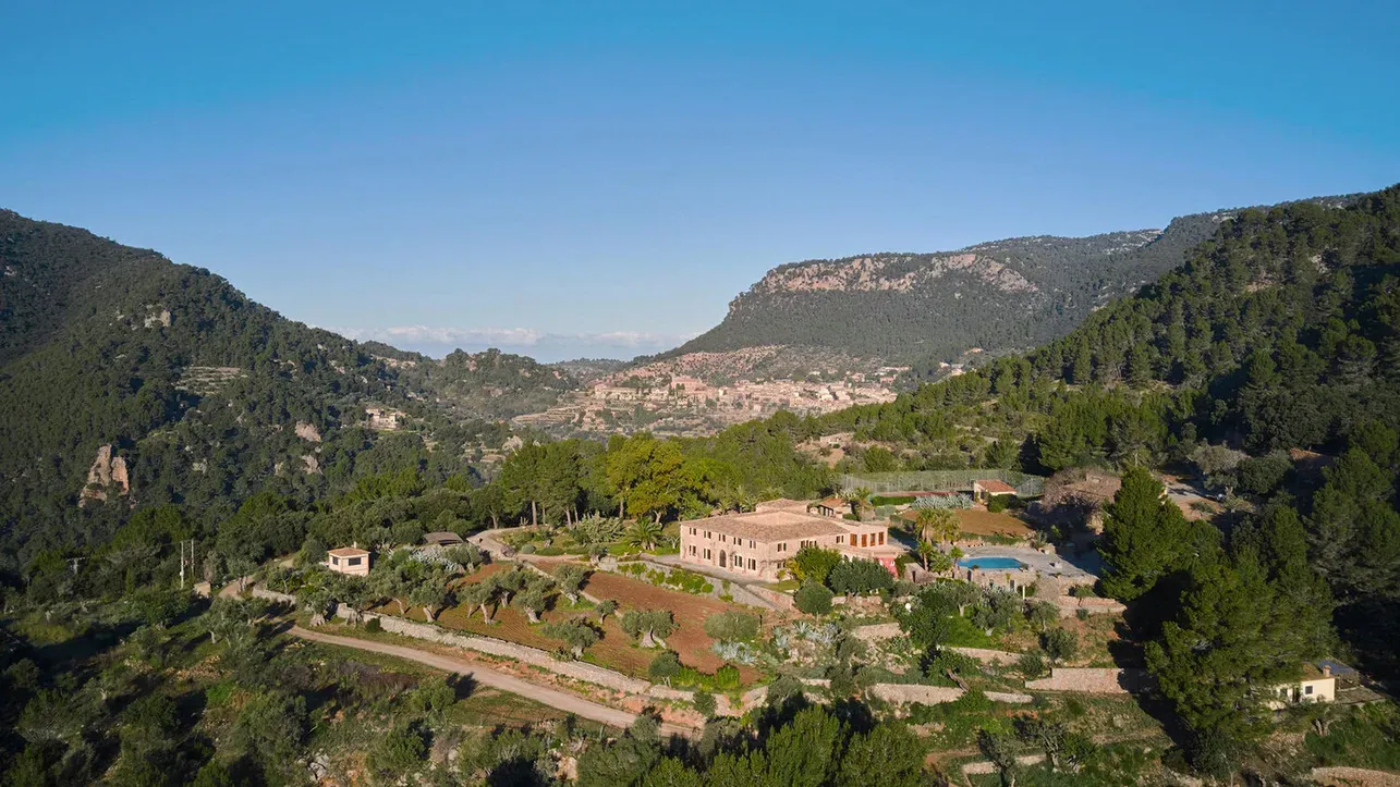 Exterior view, view 8 – Vestige Son Veri, Serra de Tramuntana
