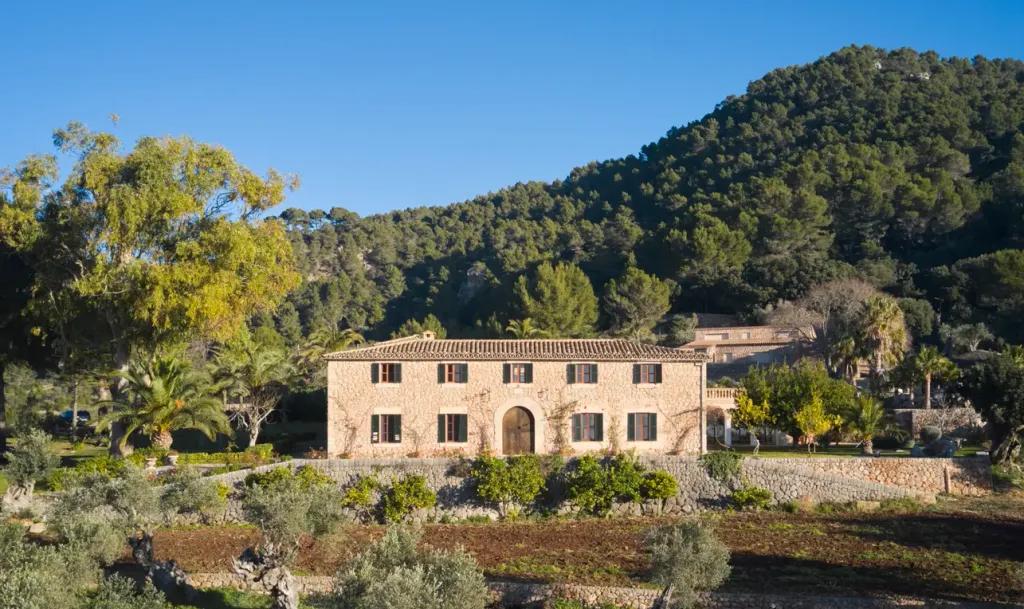 Luxusfinca Vestige Son Veri in Serra de Tramuntana mit Panoramablick auf die Bucht von Palma