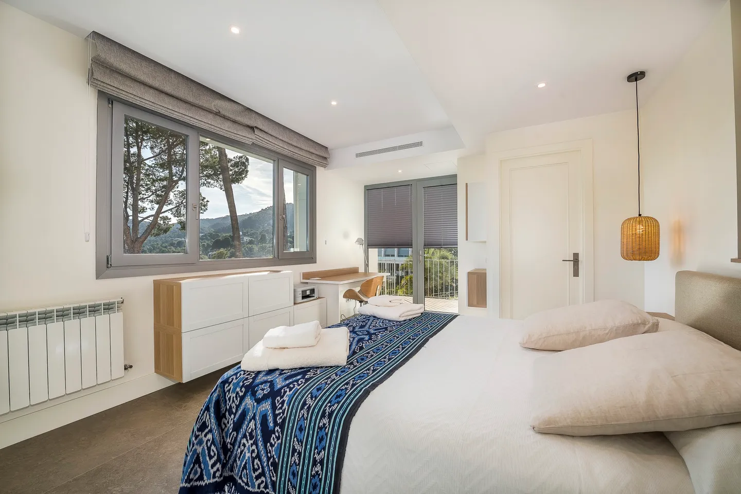 Exclusive villa, Son Vida – view 25