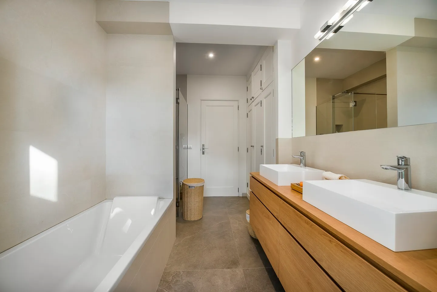 Exclusive villa, Son Vida – view 24