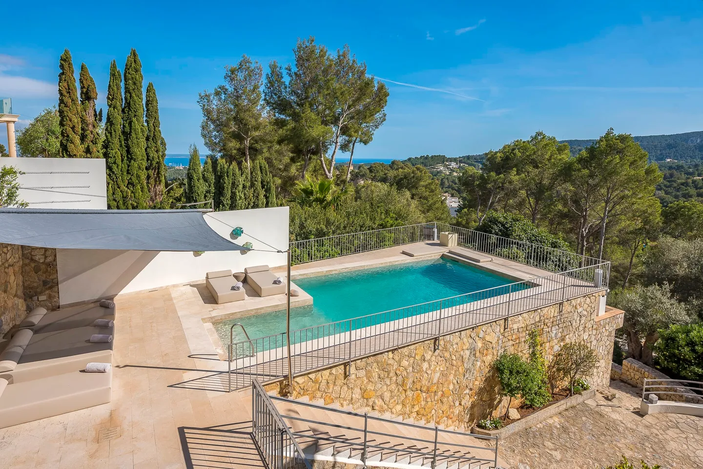 Exclusive villa, Son Vida – view 3