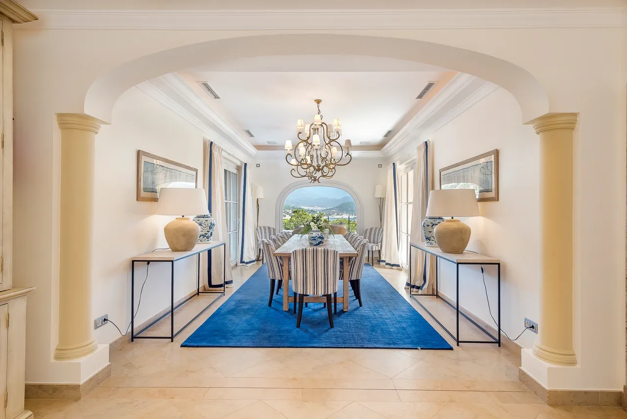 The Yellow Castle: Iconic Luxury Villa, Puerto de Andratx – view 22
