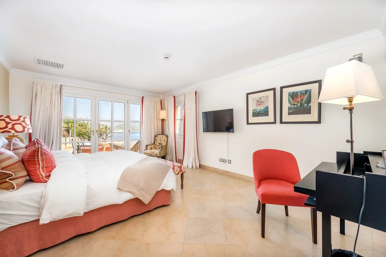 The Yellow Castle: Iconic Luxury Villa, Puerto de Andratx – view 45