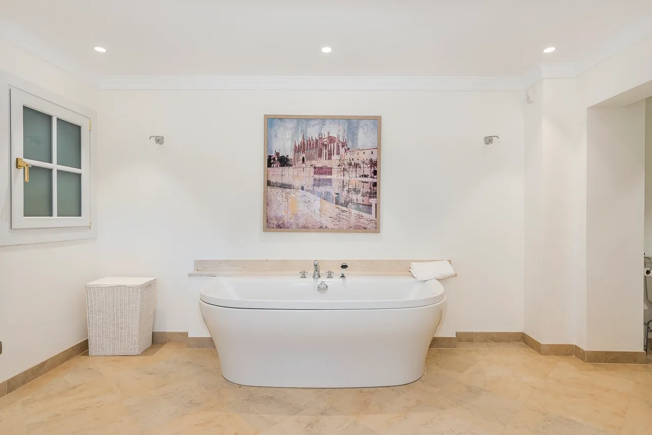 The Yellow Castle: Iconic Luxury Villa, Puerto de Andratx – view 49